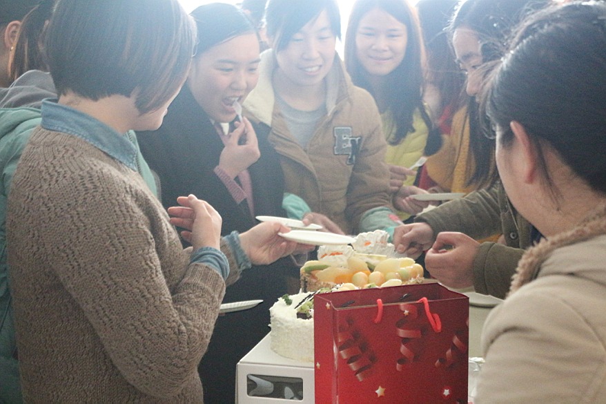 标签印刷企业生日会